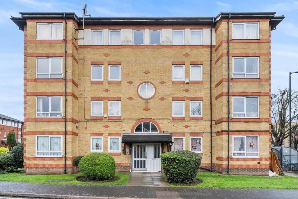 Cozy Apartment In Greater London - 1Br,1 Bath Exteriör bild